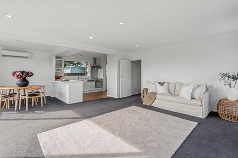 Photo of property in 66 Bickerton Street, Wainoni, Christchurch, 8061