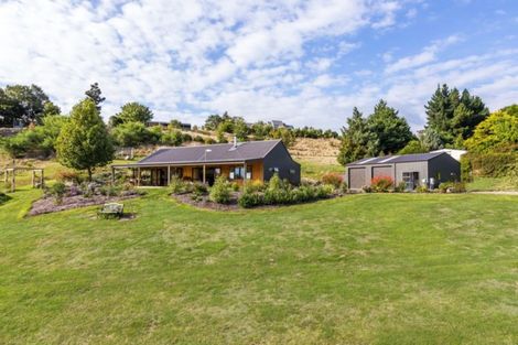 Photo of property in 1/142 Mapara Road, Acacia Bay, Taupo, 3385