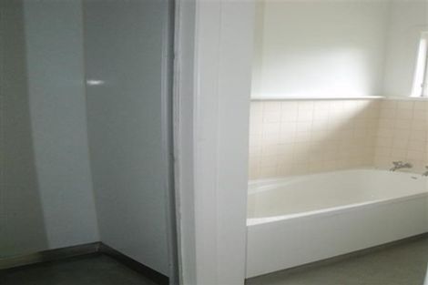 Photo of property in 16 Mangarau Crescent, Havelock North, 4130