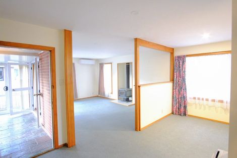 Photo of property in 184 Withells Road, Avonhead, Christchurch, 8042