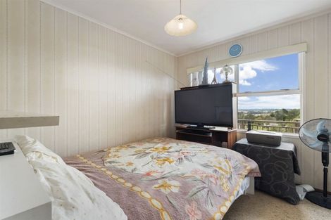 Photo of property in 466 Don Buck Road, Massey, Auckland, 0614