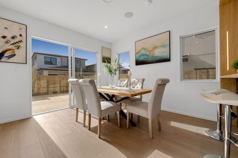 Photo of property in 15 Sagitta Drive, Flat Bush, Auckland, 2019