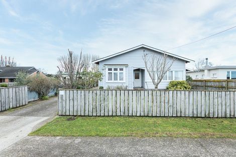 Photo of property in 23 Francis Drake Street, Waipukurau, 4200