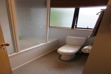 Photo of property in 12 Ensign Place, Flagstaff, Hamilton, 3210