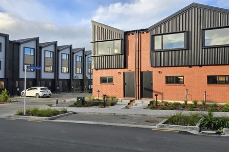 Photo of property in 5 Hokoteta Street, Mount Wellington, Auckland, 1062