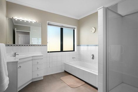 Photo of property in 10 Fairburn Place, Leamington, Cambridge, 3432