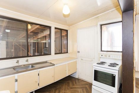 Photo of property in 288 Aberdeen Road, Gisborne, 4010