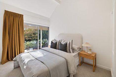 Photo of property in 166 Ilam Road, Ilam, Christchurch, 8041
