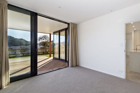 Photo of property in 12b Russell Street, Picton, 7220