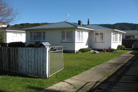 Photo of property in 83a Moohan Street, Wainuiomata, Lower Hutt, 5014