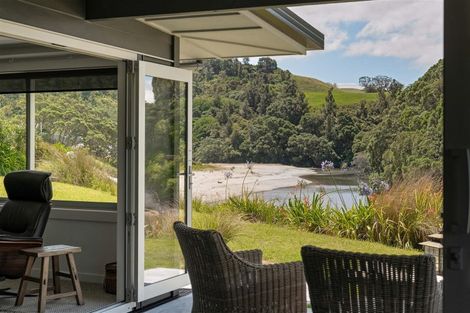 Photo of property in 42 Fishermans Bend, Whiritoa, Whangamata, 3691