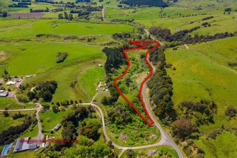 Photo of property in 599c Longbush Road, Hinakura, Masterton, 5884