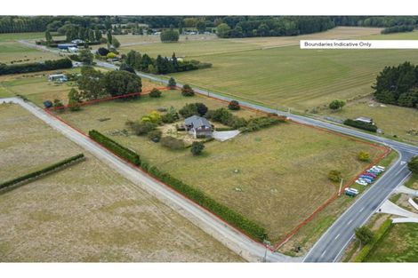 Photo of property in 70 Halstead Road, Pleasant Point, 7903