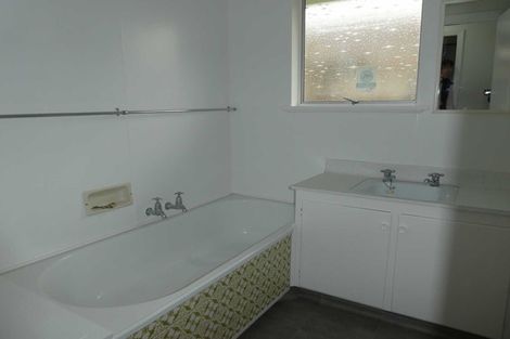 Photo of property in 161 Withells Road, Avonhead, Christchurch, 8042