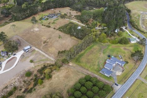 Photo of property in 388 Duck Creek Road, Stillwater, Silverdale, 0993