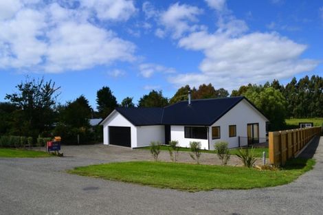 Photo of property in 12b Sussex Street, Weston, Oamaru, 9401