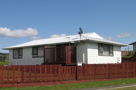 Photo of property in 8 Crystal Place, Pukehangi, Rotorua, 3015