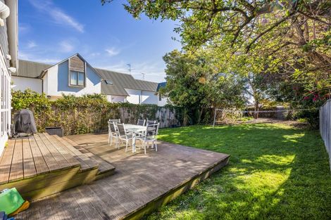 Photo of property in 39 Walpole Street, Waltham, Christchurch, 8023