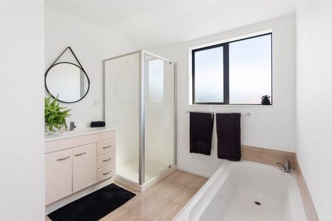 Photo of property in 72b Coxhead Road, Manurewa, Auckland, 2102