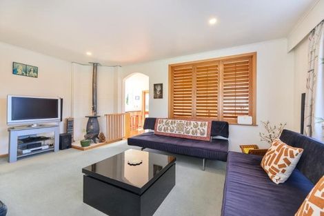 Photo of property in 18 Lavelle Road, Henderson, Auckland, 0612