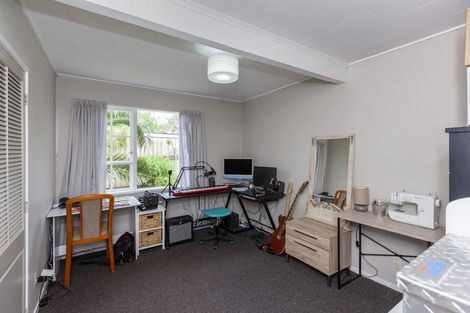 Photo of property in 71b Eatwell Avenue, Paraparaumu Beach, Paraparaumu, 5032