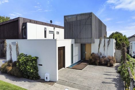 Photo of property in 79 Buller Street, New Plymouth, 4312
