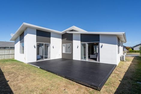 Photo of property in 8 Hehan Close, Cambridge, 3434