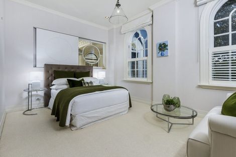 Photo of property in 33 Cheltenham Road, Devonport, Auckland, 0624