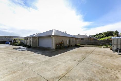 Photo of property in 15a Frederick Place, Whalers Gate, New Plymouth, 4310