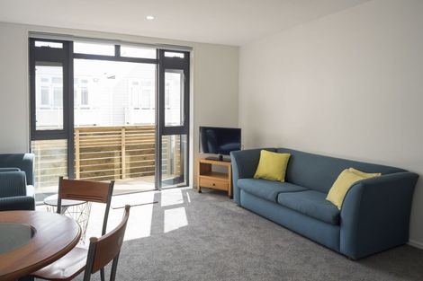 Photo of property in Pirie Street Townhouses, 9/35 Pirie Street, Mount Victoria, Wellington, 6011