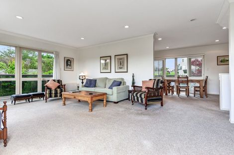 Photo of property in 66 Saint Andrews Terrace, St Andrews, Hamilton, 3200