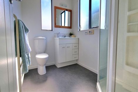 Photo of property in 108a Ashton Fitchett Drive, Brooklyn, Wellington, 6021