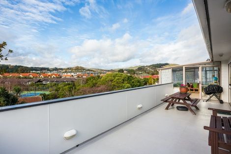 Photo of property in 3 Fathom Lane, Whitby, Porirua, 5024