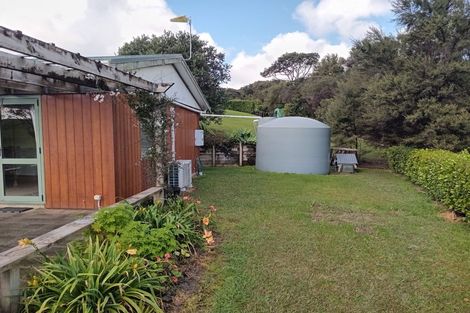 Photo of property in 112 Arrowsmith Road, Waitakere, Henderson, 0782