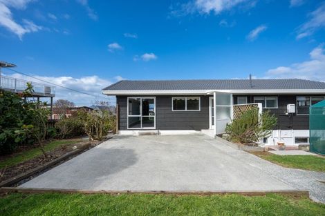 Photo of property in 18 Seaview Road, Ruakaka, 0116