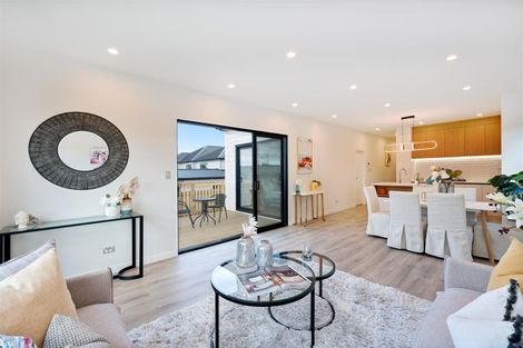 Photo of property in 38 Whakairo Crescent, Gulf Harbour, Whangaparaoa, 0930