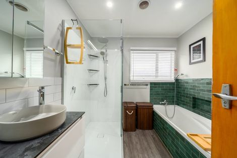 Photo of property in 7 Hawtrey Terrace, Johnsonville, Wellington, 6037