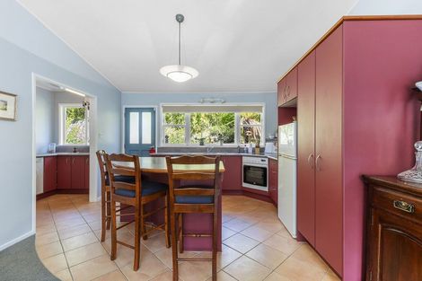 Photo of property in 76 Spencer Street, Crofton Downs, Wellington, 6035