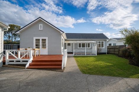 Photo of property in 10 Elizabeth Avenue, Heretaunga, Upper Hutt, 5018
