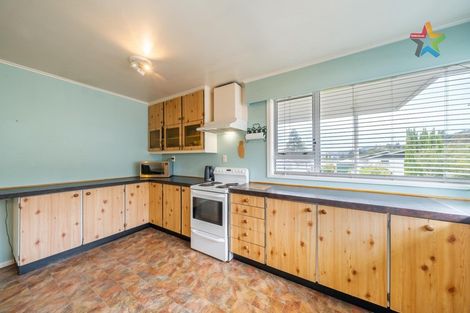 Photo of property in 16 Tanekaha Street, Stokes Valley, Lower Hutt, 5019