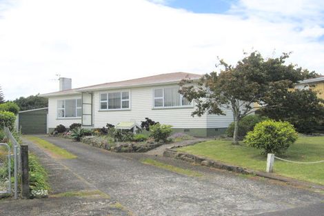 Photo of property in 21 Orchard Rise, Rosehill, Papakura, 2113