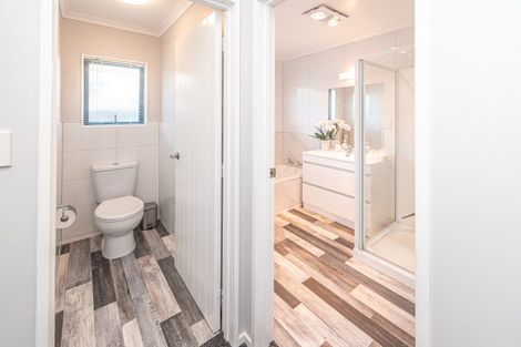 Photo of property in 13 Kamahi Street, Castlecliff, Whanganui, 4501