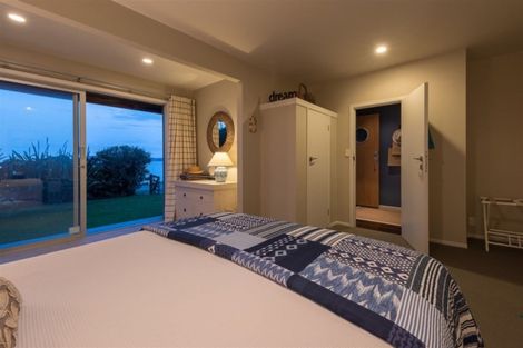 Photo of property in 143 Long Beach Road, Russell, 0202