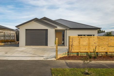 Photo of property in 54 Grandvista Drive, Green Island, Dunedin, 9018