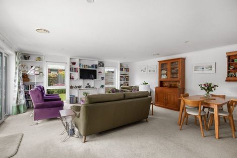 Photo of property in 8a Kenmare Street, Alexandra, 9320