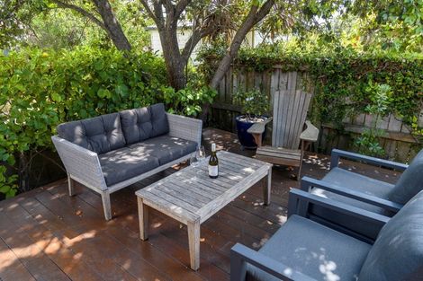 Photo of property in 23b Tui Street, Mount Maunganui, 3116