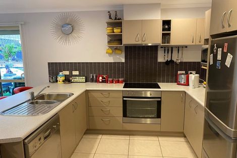 Photo of property in 24 Halyard Loop, Haruru, 0204