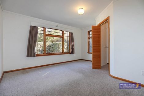 Photo of property in 6 Verran Place, Fendalton, Christchurch, 8052