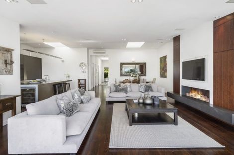 Photo of property in 258 Jervois Road, Herne Bay, Auckland, 1011