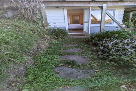 Photo of property in 6 Gordon Road, Plimmerton, Porirua, 5026